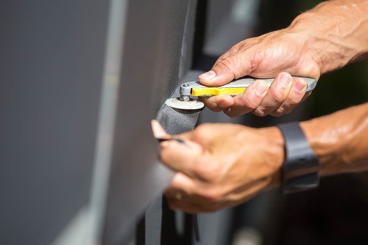 pool rescreening cost